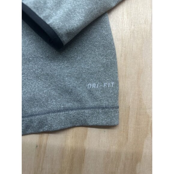 Nike Pro Dri-Fit Hoodie Women’s Gray Long Sleeve Pullover L Running Workout - Picture 7 of 7